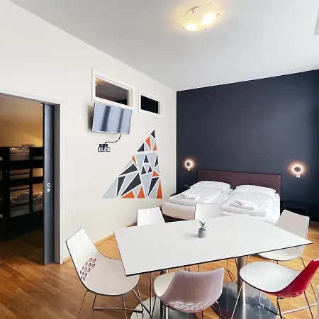 Hostal Five Elements Leipzig